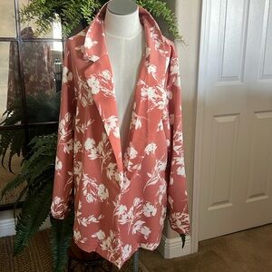 *NEW* Pink Floral Lightweight Blazer